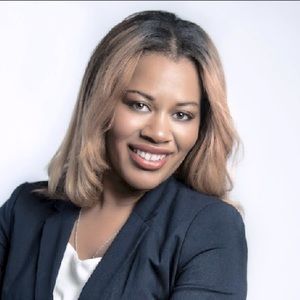 Meet your Posher, Shelly